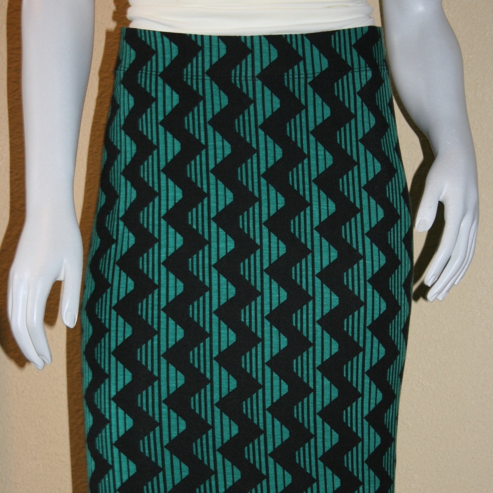 H&L Pencil skirt XL NWT
